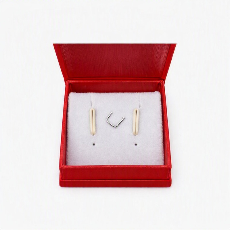 Earrings Magnet Velvet – Red – Medium - Image 2