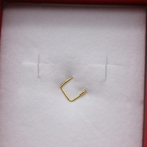 Earring Red with Gold Bow – Small - Image 5