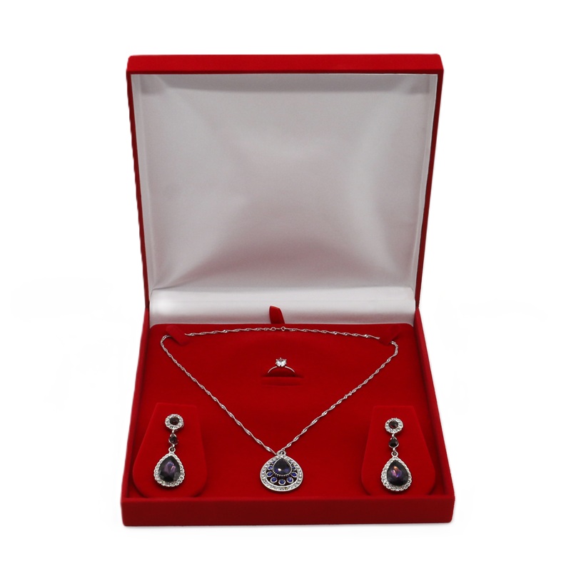 Gani Velvet Medium - Red - Image 3