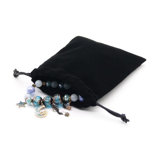 Pouch Velvet Medium - Black - Image 3