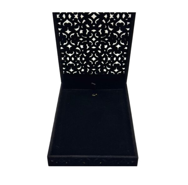 Chain and Pendant Box Filigree Medium - Black - Image 6