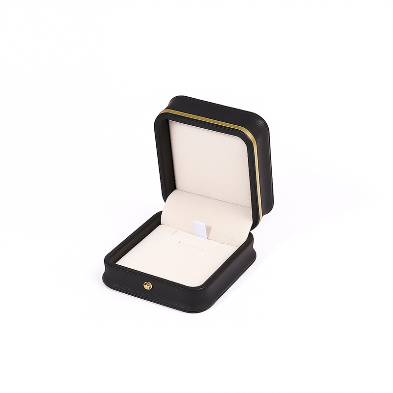 Earring/Pendant Premium Leatherette – Black